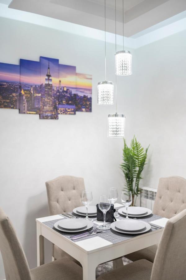Apartment Luxury & Free Parking Sofia